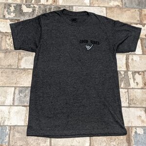 Call Your Mother Medium "Good Vibes" Short Sleeve Surfing T-shirt